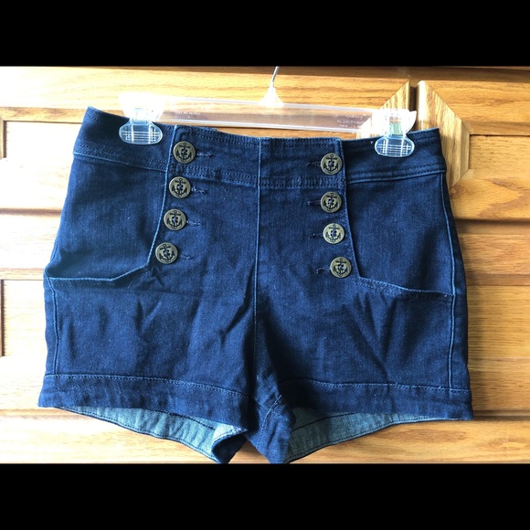 Express Pants - Express High Waisted Sailor Shorts! Drk Denim Sz 4